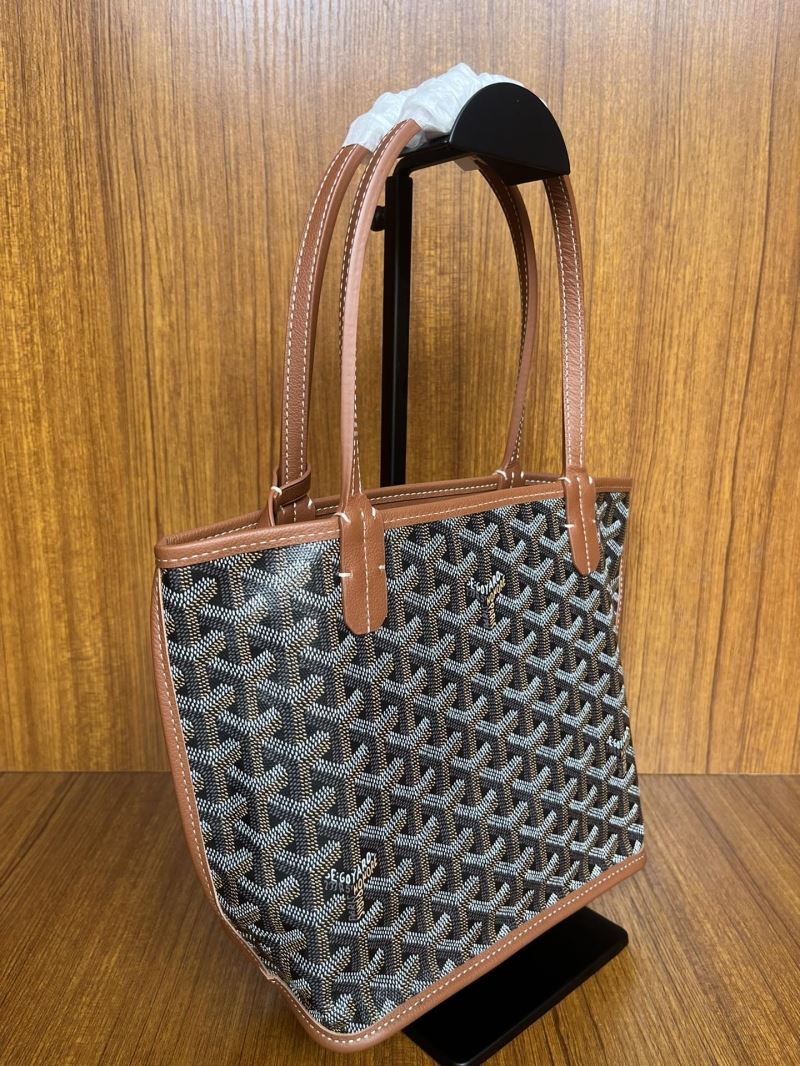 Goyard Shopping Bags